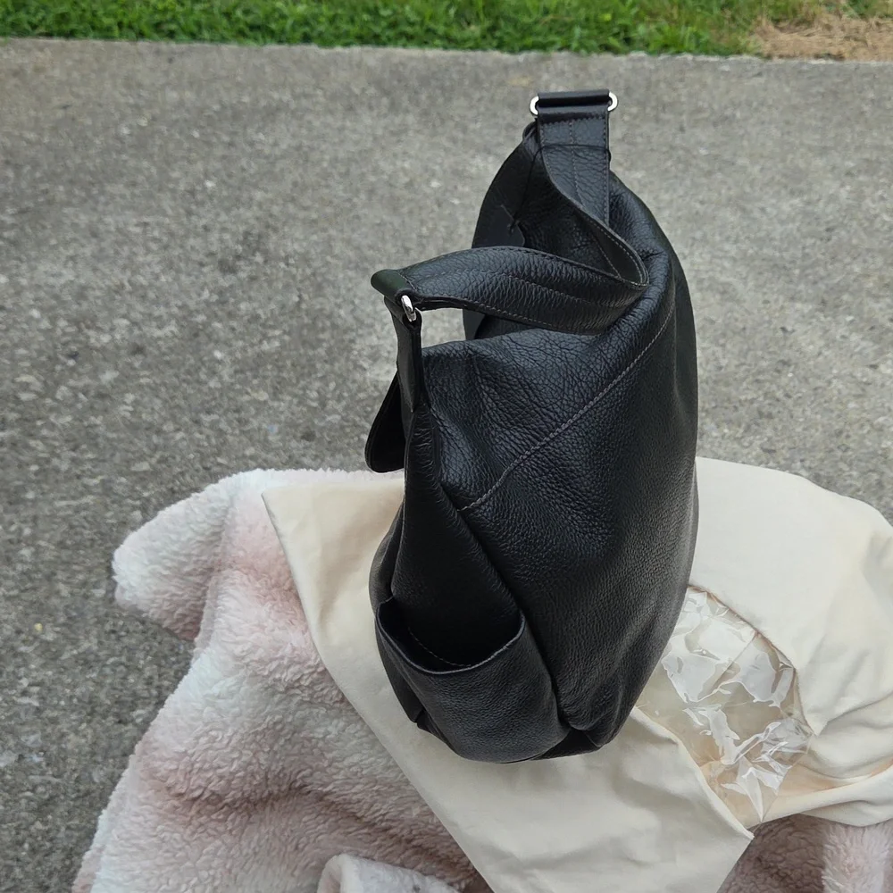 Furla NWT Hobo Black Pebbled Leather Large Shoulderbag NWT with Dustbag - Picture 7 of 15